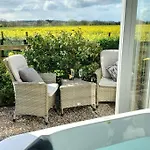 The Granary Luxury Barn * Thirsk