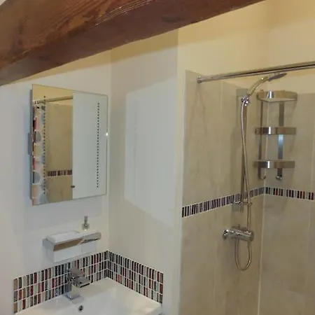 The Granary Luxury Barn ת'ירסק